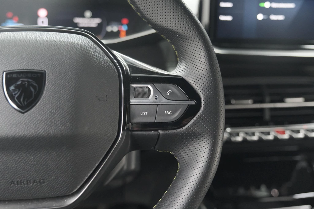 Peugeot 208 – foto 40