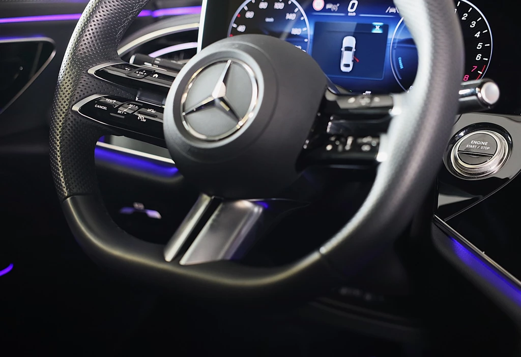 Mercedes-Benz E-Klasse – foto 50