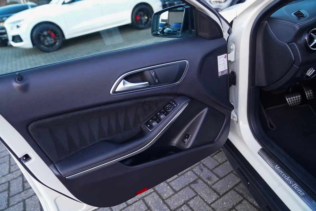 Mercedes-Benz GLA – foto 35