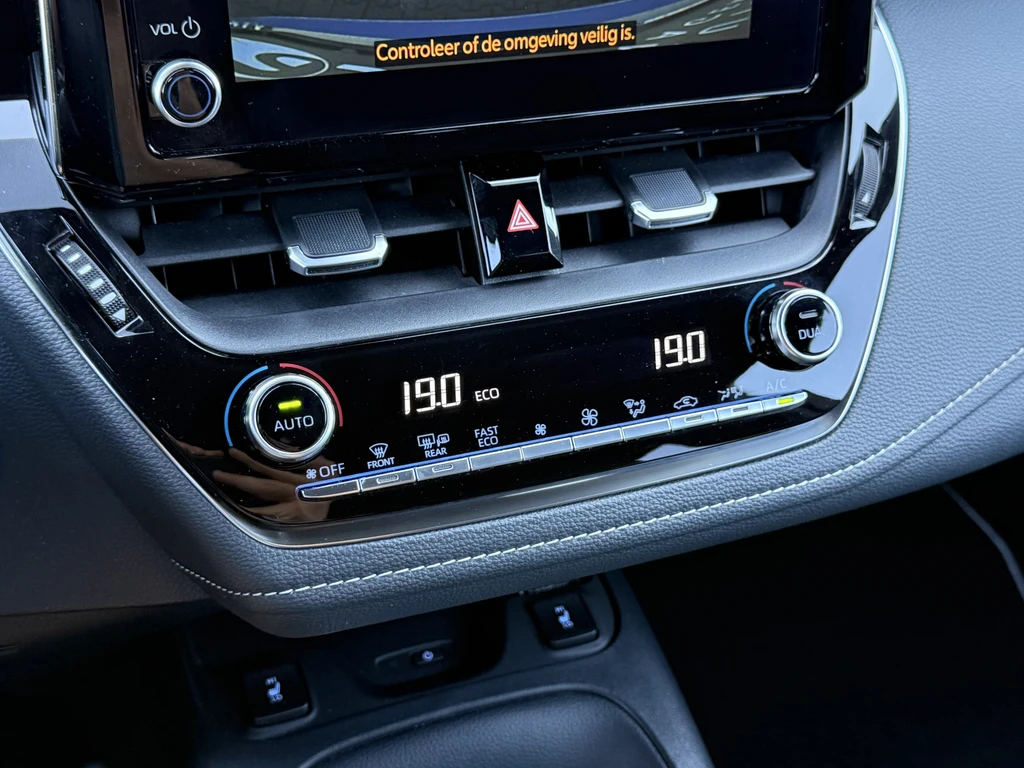 Toyota Corolla Touring Sports – foto 23