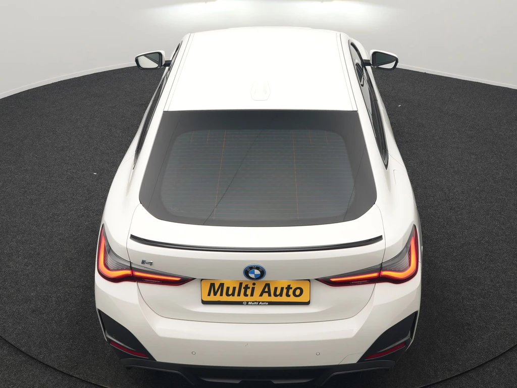 BMW i4 – foto 5