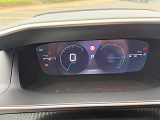 Peugeot 2008 – thumbnail 11