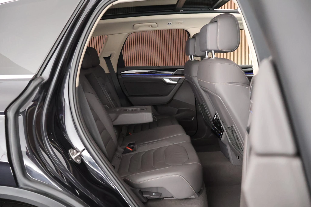Volkswagen Touareg – foto 17