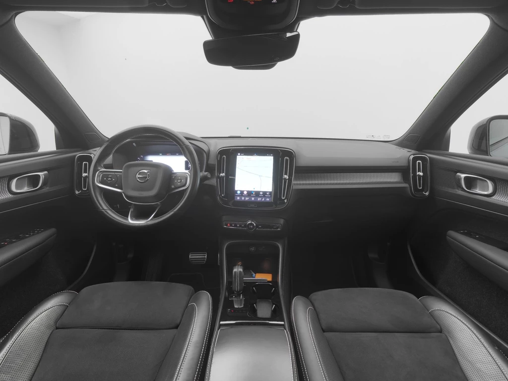 Volvo XC40 – foto 22