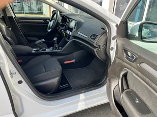 Renault Mégane Estate – thumbnail 27