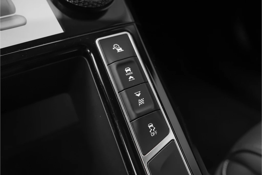 Jaguar I-PACE – foto 32
