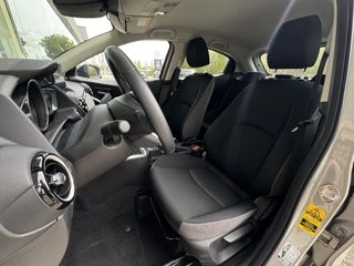 Mazda 2 – thumbnail 10