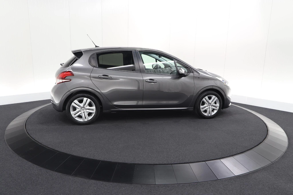Peugeot 208 – foto 15