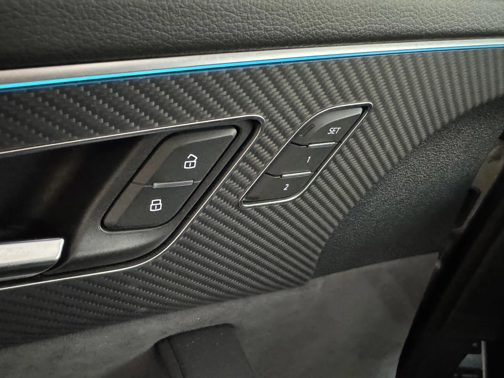 Audi Q8 – foto 18