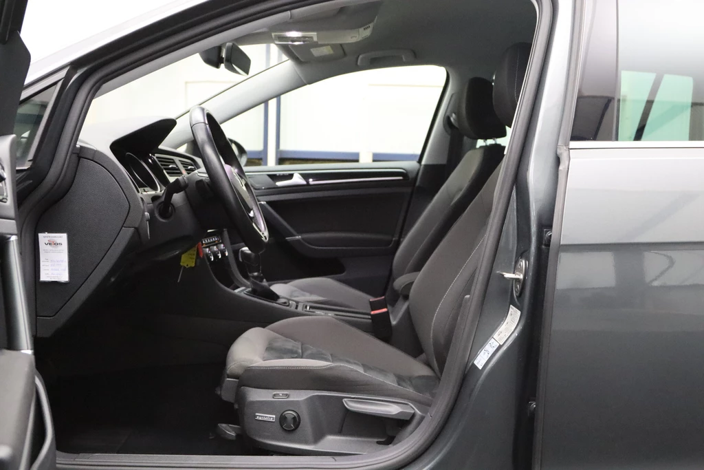 Volkswagen Golf – foto 11