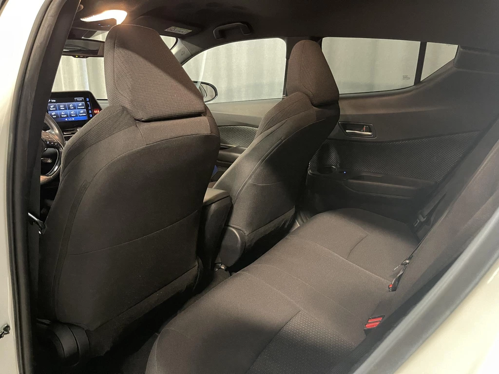 Toyota C-HR – foto 35