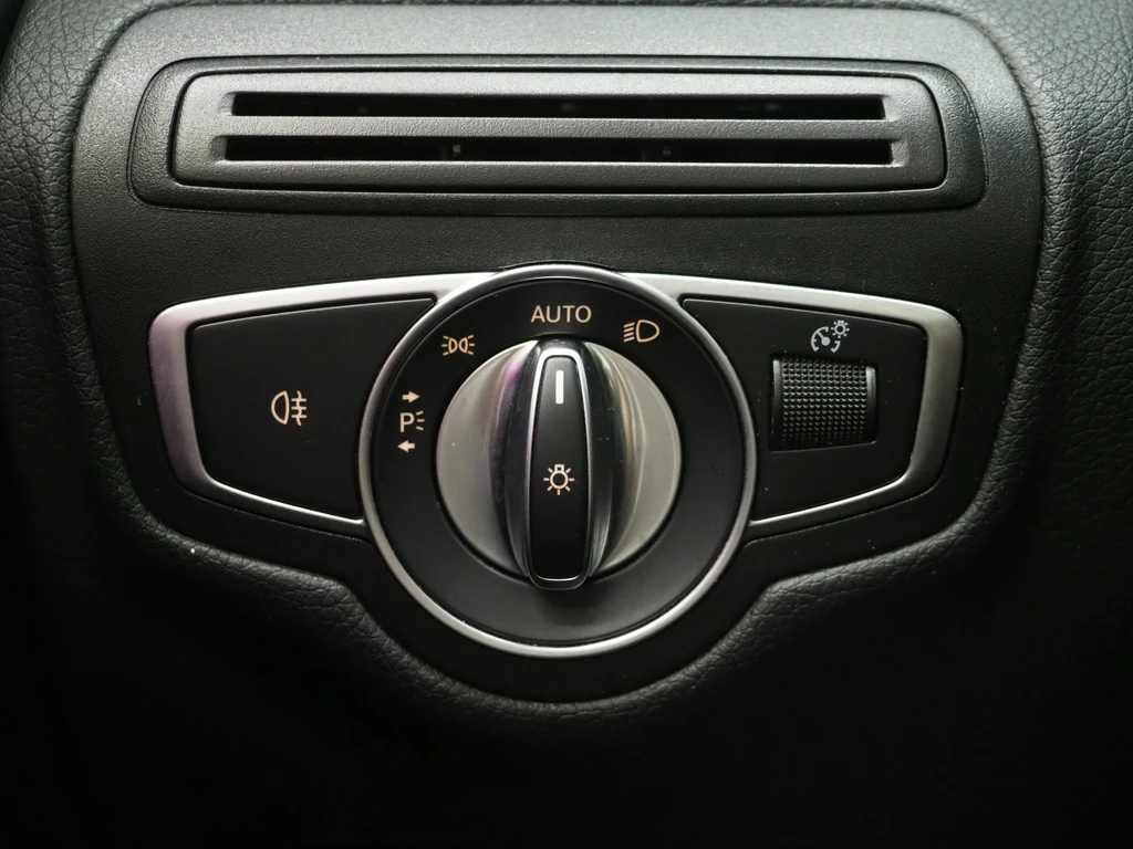 Mercedes-Benz GLC – foto 21