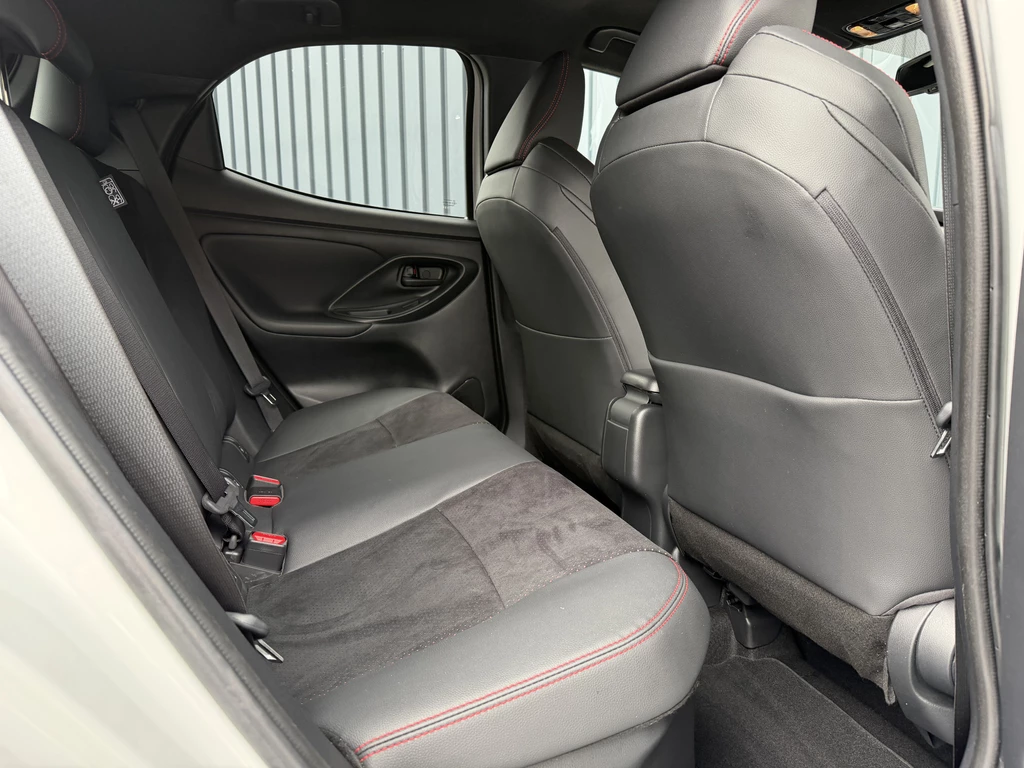 Toyota Yaris – foto 22