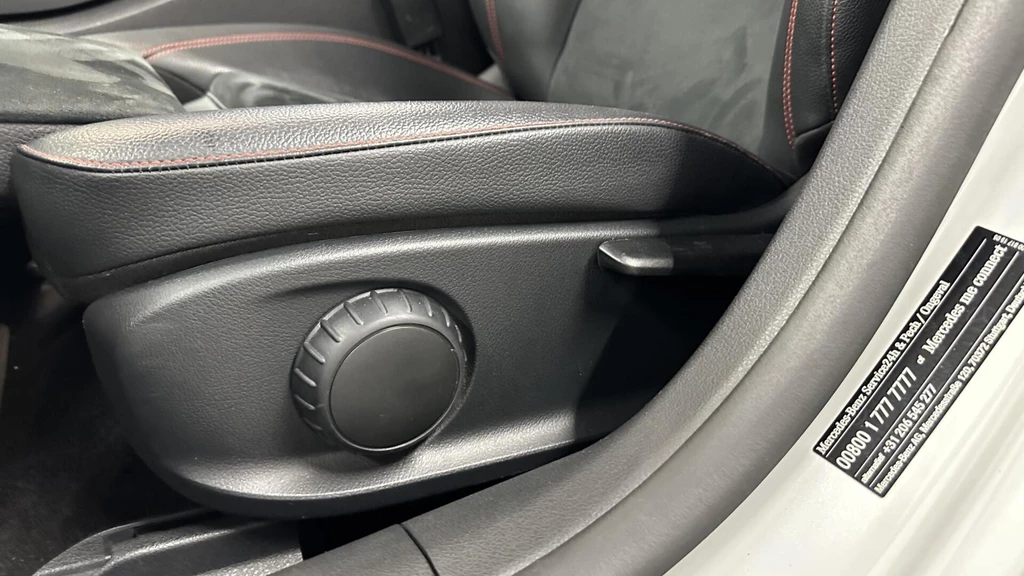 Mercedes-Benz CLA – foto 33