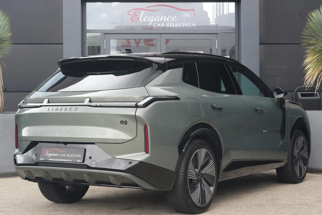 Lynk & Co 08 – foto 3