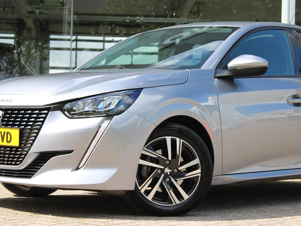 Peugeot 208 – foto 2