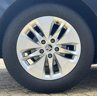 Škoda Octavia – thumbnail 9