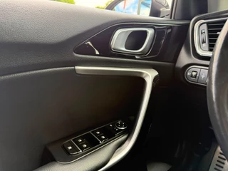 Kia XCeed – thumbnail 23