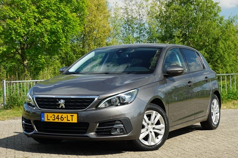 Peugeot 308 1.2 PureTech Blue Lease | Platinum Grey Metallic | AppleCarplay/Cruise/LED/Navi/Trekhaak - Nieuwstaat!