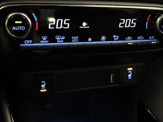 Toyota Yaris – thumbnail 26