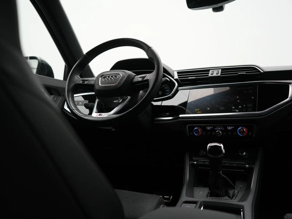 Audi Q3 – foto 14