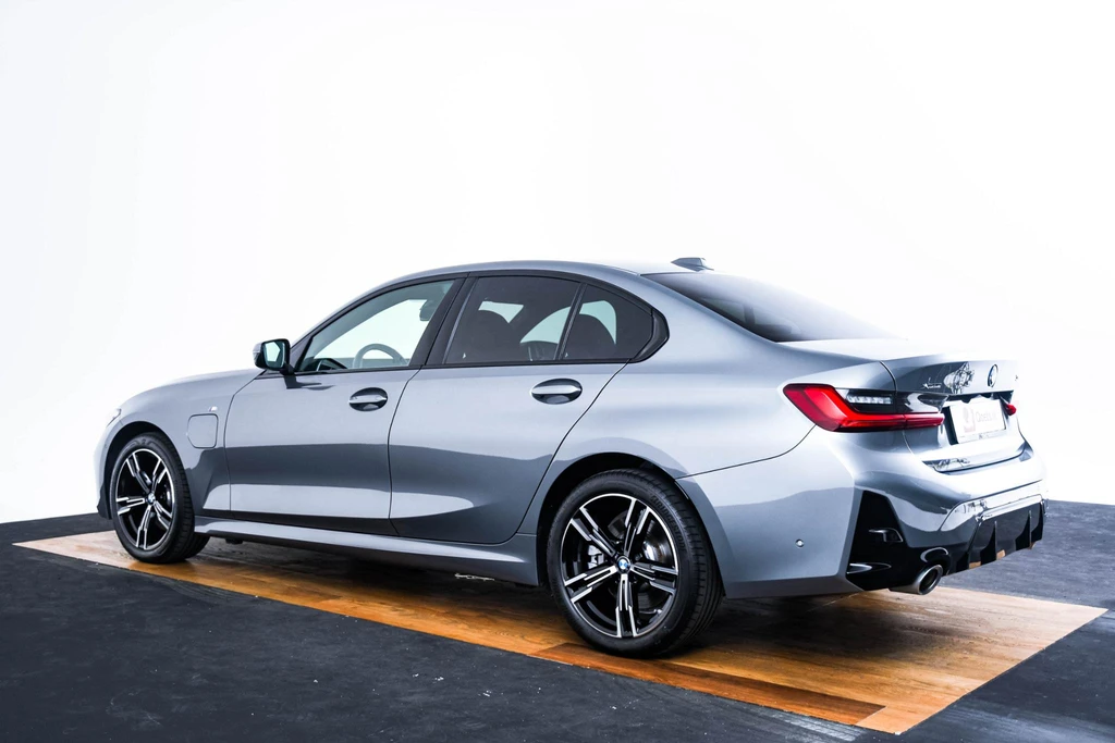 BMW 3 Serie – foto 6