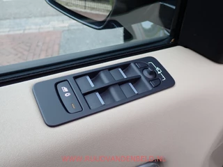 Land Rover Discovery Sport – thumbnail 32