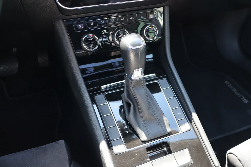 Škoda Superb – foto 20