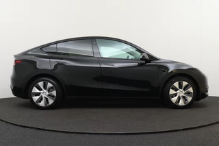 Tesla Model Y – thumbnail 5