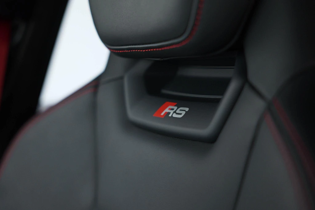 Audi e-tron GT – foto 16