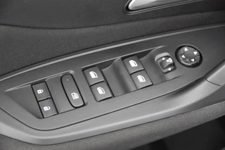 Peugeot 308 – thumbnail 17