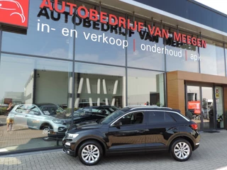 Volkswagen T-Roc – thumbnail 3