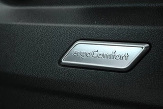 Volkswagen Touareg – thumbnail 18