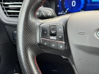Ford Kuga – thumbnail 12