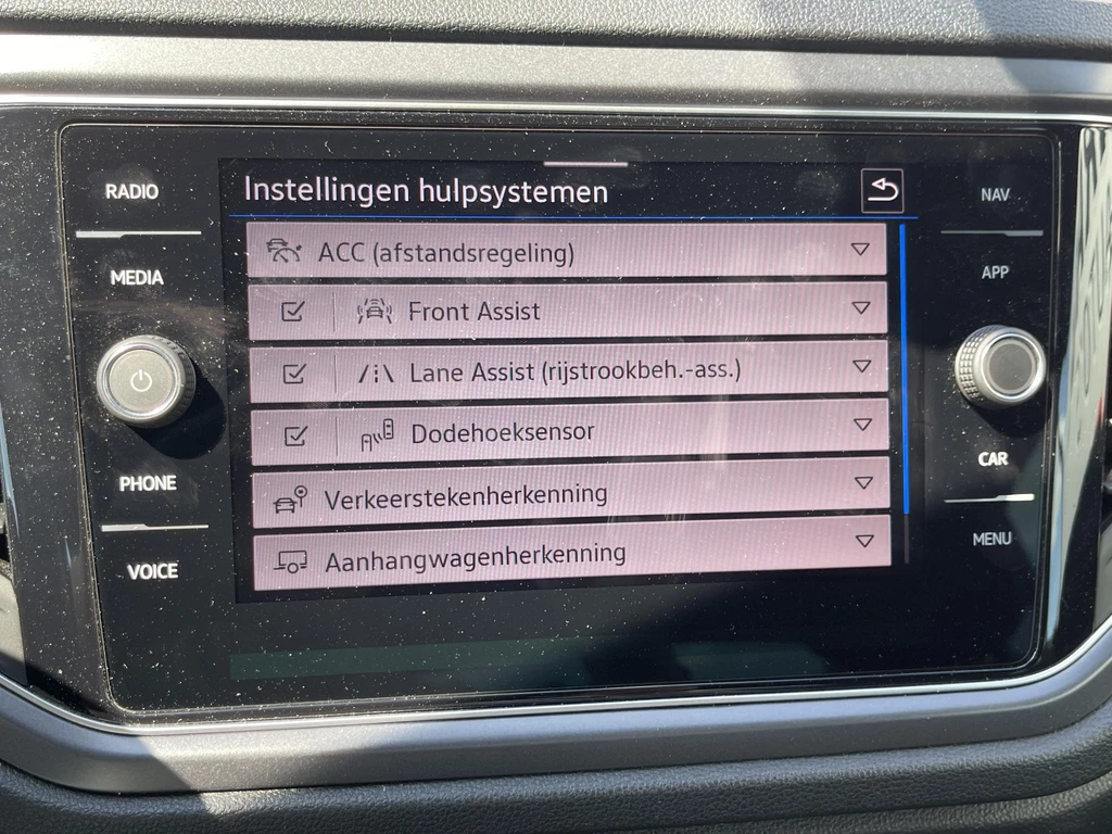 Volkswagen T-Roc – foto 19