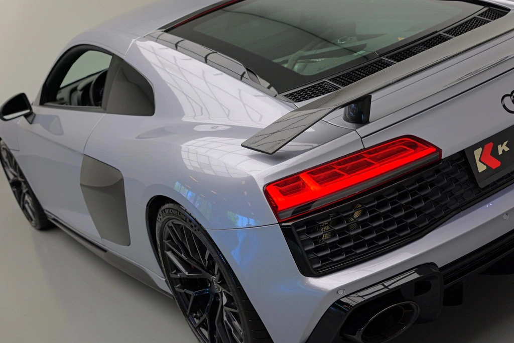 Audi R8 – foto 10