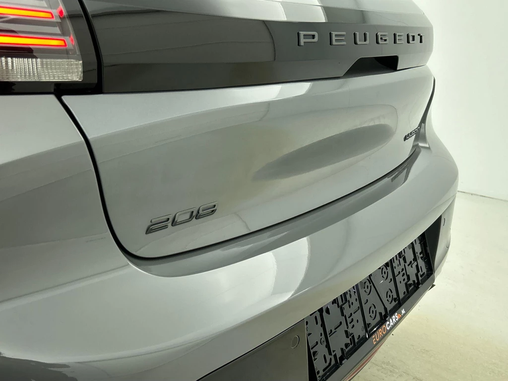 Peugeot 208 – foto 9