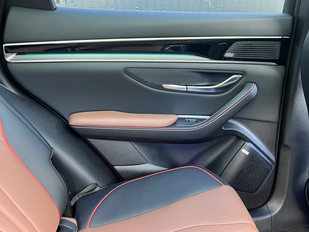 BYD SEAL U – foto 37
