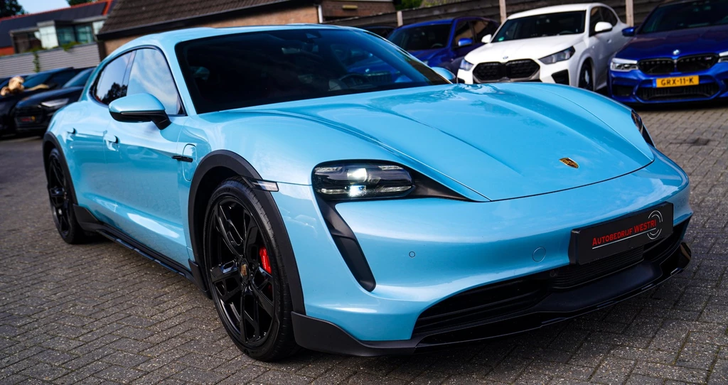 Porsche Taycan – foto 13