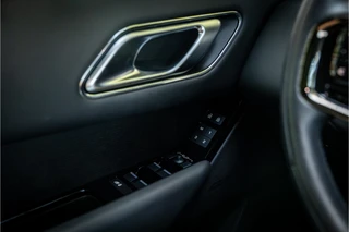 Land Rover Range Rover Velar – thumbnail 13