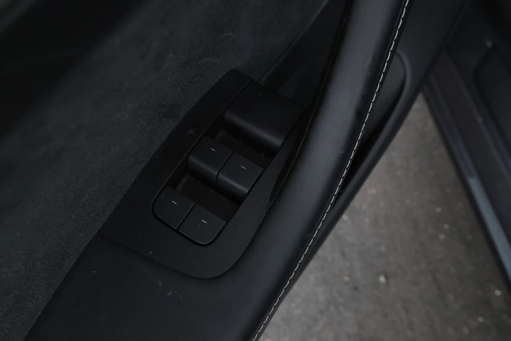 Tesla Model 3 – foto 14