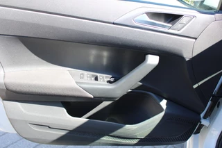 Volkswagen Polo – thumbnail 24
