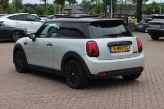 MINI Electric – thumbnail 3