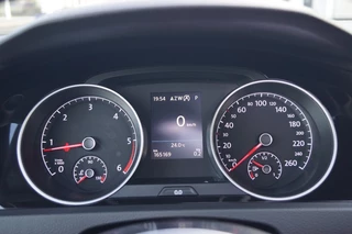 Volkswagen Golf – thumbnail 25