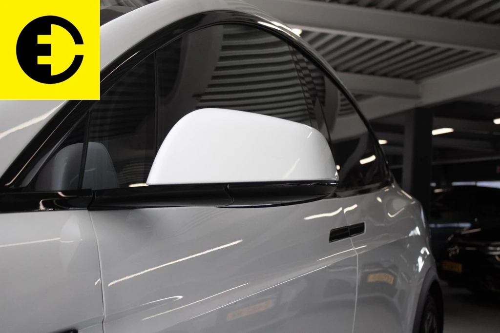 Tesla Model X – foto 33