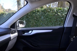 Ford Focus – thumbnail 47