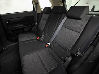 Mitsubishi Outlander Sport – thumbnail 17