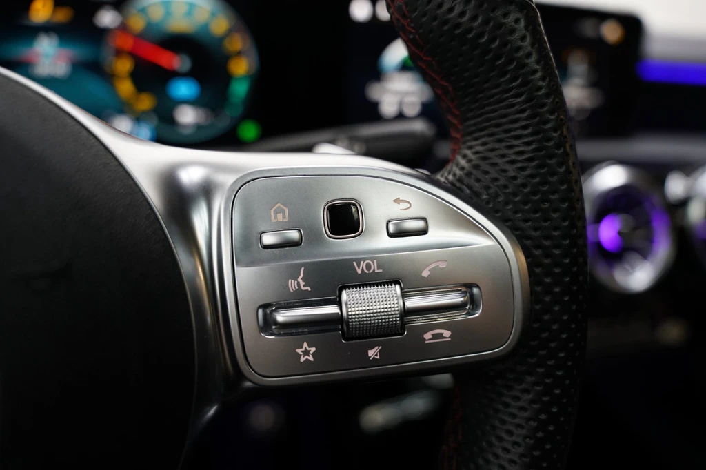Mercedes-Benz CLA – foto 38
