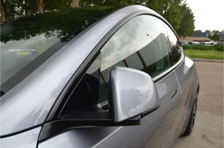 Tesla Model Y – thumbnail 31