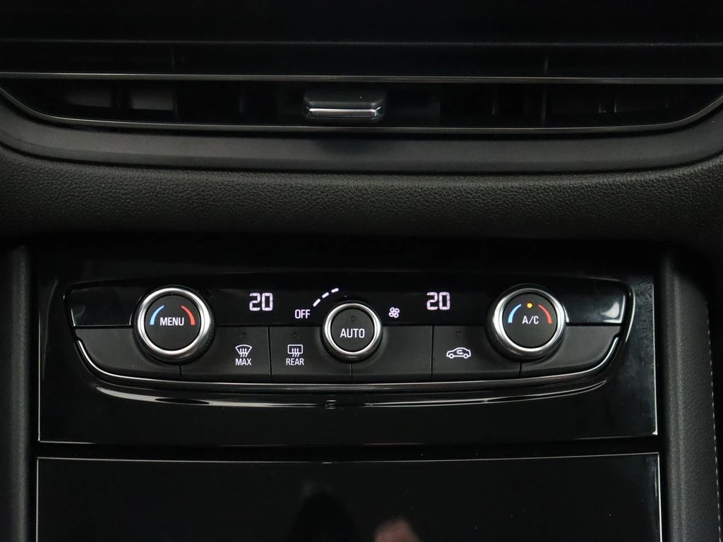 Opel Grandland – foto 12